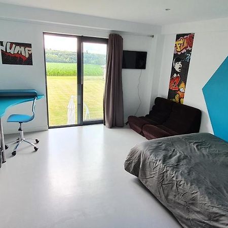 Villa Inattendue Liffré Exteriör bild